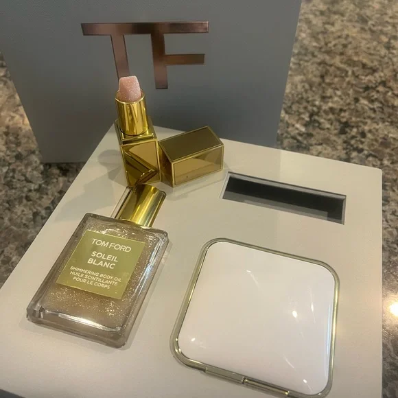 Tom Ford Gift Set - Picture 1 of 2